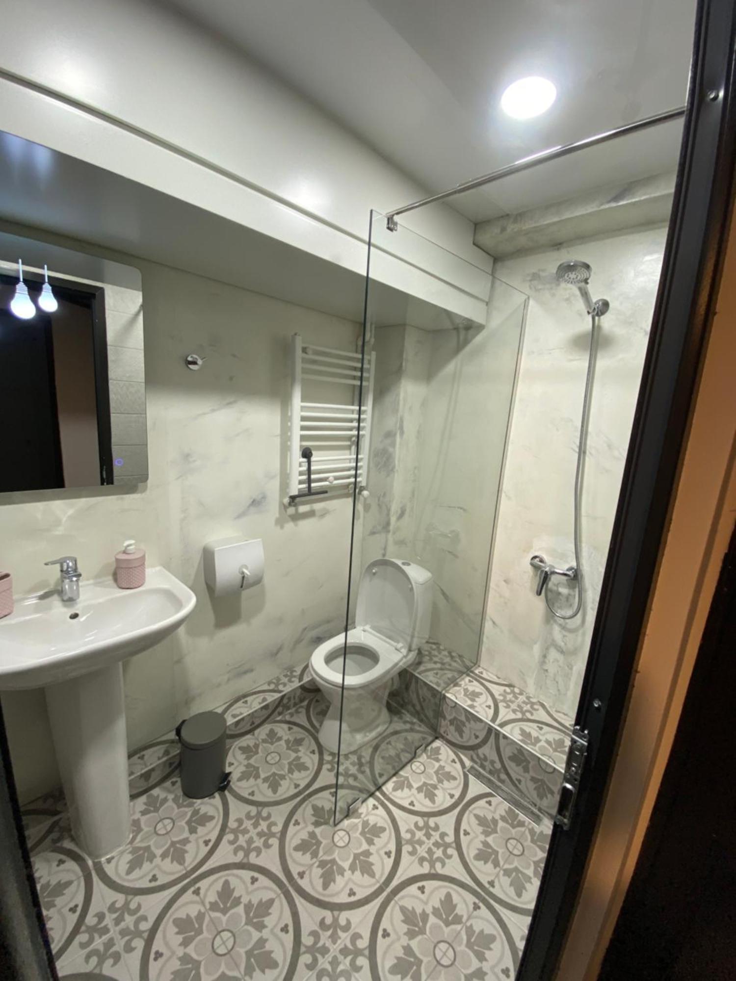 Dorm Kutaisi Hostel Luaran gambar